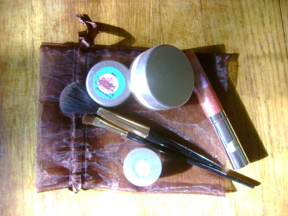 Wild West Mineral Makeup from Cowgirl Finesse