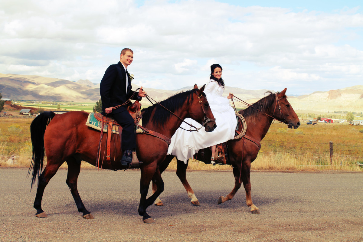 A Western Wedding, Red and Challis